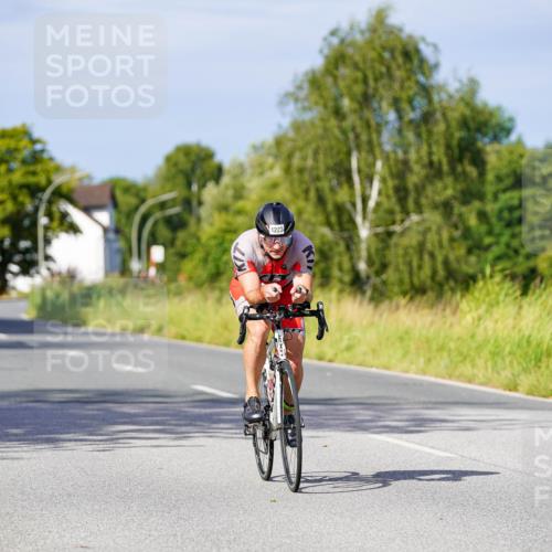 31.08.2025 - Elbe Triathlon Hamburg Michael Burmester http://msf.ph/oto/8678301 31.08.2025 10:33:49 Radfahren 758, 1025, 1223, 1238 meine-sportfotos.de
