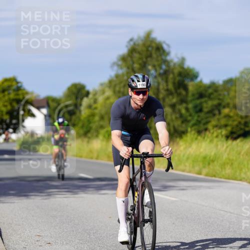 31.08.2025 - Elbe Triathlon Hamburg Michael Burmester http://msf.ph/oto/8678329 31.08.2025 10:34:15 Radfahren 928, 1033, 1090, 1136, 1167, 1190 meine-sportfotos.de