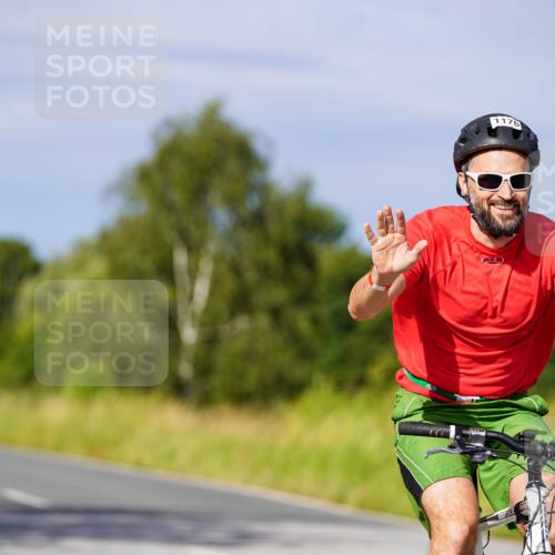 31.08.2025 - Elbe Triathlon Hamburg Michael Burmester http://msf.ph/oto/8678342 31.08.2025 10:34:26 Radfahren 1146, 1176 meine-sportfotos.de