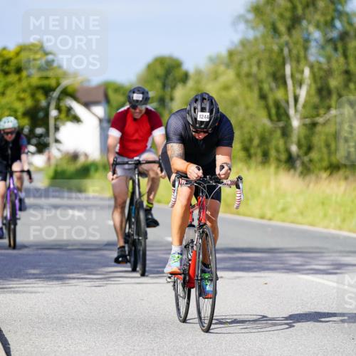 31.08.2025 - Elbe Triathlon Hamburg Michael Burmester http://msf.ph/oto/8678372 31.08.2025 10:34:48 Radfahren 841, 1134, 1231, 1244 meine-sportfotos.de