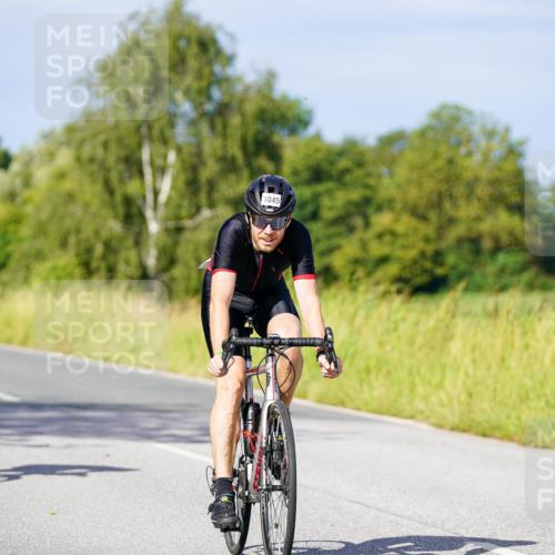 31.08.2025 - Elbe Triathlon Hamburg Michael Burmester http://msf.ph/oto/8678404 31.08.2025 10:35:04 Radfahren 901, 957, 1034, 1045, 1126, 1205, 1236 meine-sportfotos.de