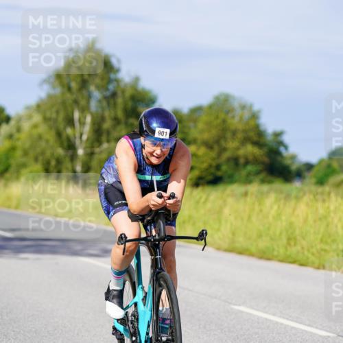31.08.2025 - Elbe Triathlon Hamburg Michael Burmester http://msf.ph/oto/8678415 31.08.2025 10:35:05 Radfahren 901, 957, 1034, 1045, 1126, 1236 meine-sportfotos.de