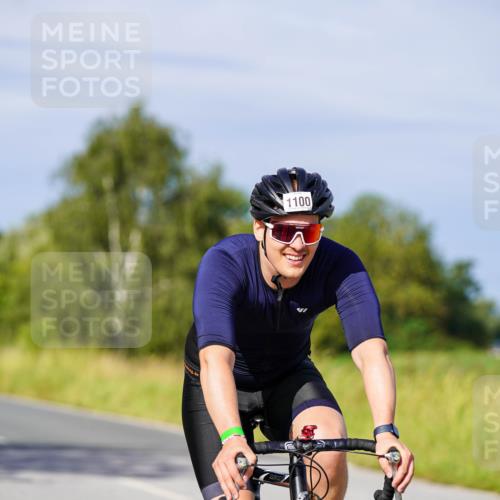 31.08.2025 - Elbe Triathlon Hamburg Michael Burmester http://msf.ph/oto/8678504 31.08.2025 10:35:35 Radfahren 777, 803, 903, 986, 1023, 1081, 1100 meine-sportfotos.de