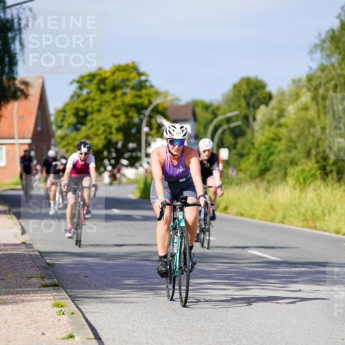 31.08.2025 - Elbe Triathlon Hamburg Michael Burmester http://msf.ph/oto/8678508 31.08.2025 10:35:37 Radfahren 777, 803, 903, 986, 1023, 1081, 1100, 1101, 1156 meine-sportfotos.de