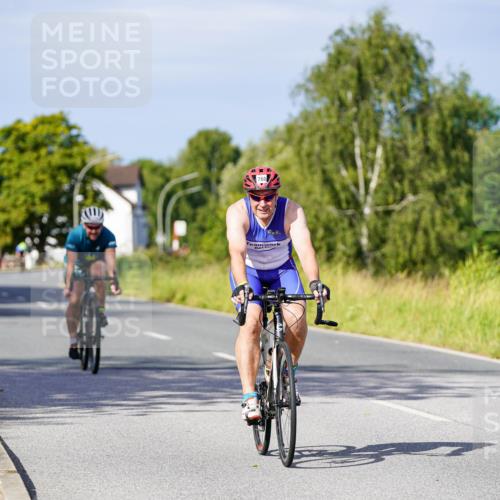31.08.2025 - Elbe Triathlon Hamburg Michael Burmester http://msf.ph/oto/8678662 31.08.2025 10:36:00 Radfahren 760, 911, 915, 923, 1125, 1199, 1229, 1242 meine-sportfotos.de