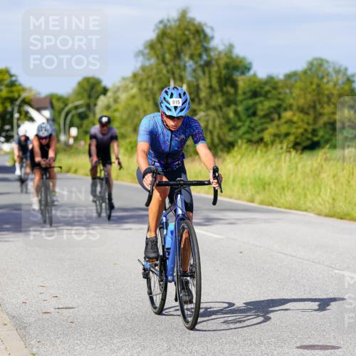 31.08.2025 - Elbe Triathlon Hamburg Michael Burmester http://msf.ph/oto/8678699 31.08.2025 10:36:06 Radfahren 781, 807, 828, 915, 1217, 1242, 1245 meine-sportfotos.de