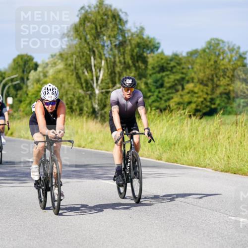 31.08.2025 - Elbe Triathlon Hamburg Michael Burmester http://msf.ph/oto/8678705 31.08.2025 10:36:07 Radfahren 781, 807, 828, 915, 1000, 1217, 1242, 1245 meine-sportfotos.de