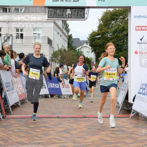 31.08.2025 - 21. Blankeneser Heldenlauf Strokosch-Dieckow http://msf.ph/oto/8678725 31.08.2025 10:31:49 Ziel 2077, 2407, 2280, 2462, 2340, 2278 meine-sportfotos.de