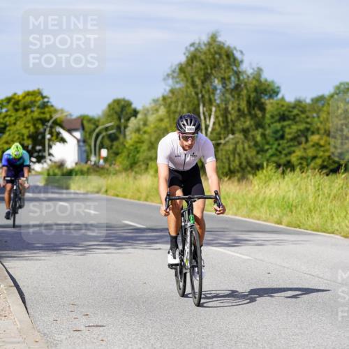 31.08.2025 - Elbe Triathlon Hamburg Michael Burmester http://msf.ph/oto/8678744 31.08.2025 10:36:14 Radfahren 807, 1000, 1001, 1009, 1114, 1245 meine-sportfotos.de