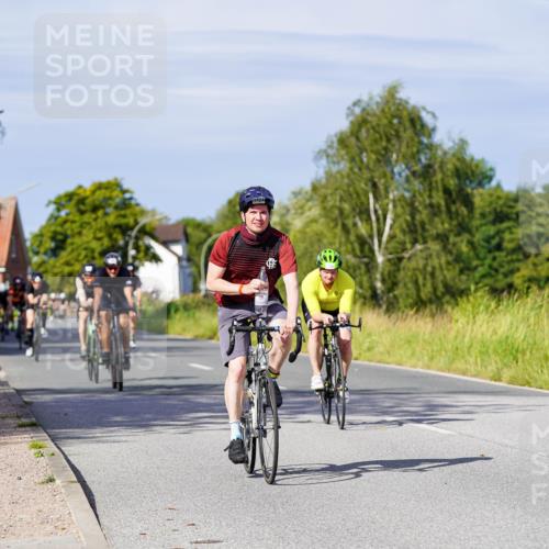 31.08.2025 - Elbe Triathlon Hamburg Michael Burmester http://msf.ph/oto/8678908 31.08.2025 10:36:48 Radfahren 963, 983, 998, 1056, 1067, 1124, 1135, 1137, 1178 meine-sportfotos.de