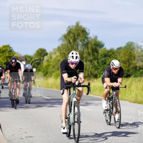 31.08.2025 - Elbe Triathlon Hamburg Michael Burmester http://msf.ph/oto/8678976 31.08.2025 10:37:01 Radfahren 796, 810, 814, 816, 892, 939, 953, 1030, 1085, 1194, 1207 meine-sportfotos.de