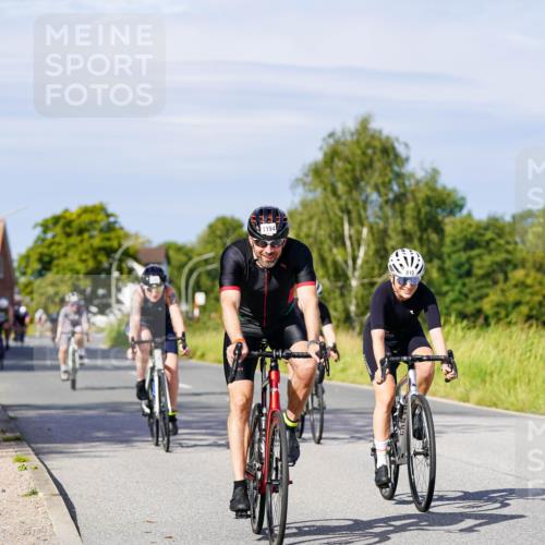 31.08.2025 - Elbe Triathlon Hamburg Michael Burmester http://msf.ph/oto/8678983 31.08.2025 10:37:02 Radfahren 796, 810, 814, 816, 892, 939, 1030, 1085, 1194, 1207 meine-sportfotos.de