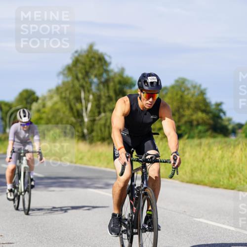 31.08.2025 - Elbe Triathlon Hamburg Michael Burmester http://msf.ph/oto/8679002 31.08.2025 10:37:05 Radfahren 796, 808, 810, 814, 816, 989, 1030, 1063, 1194, 1207, 1304 meine-sportfotos.de