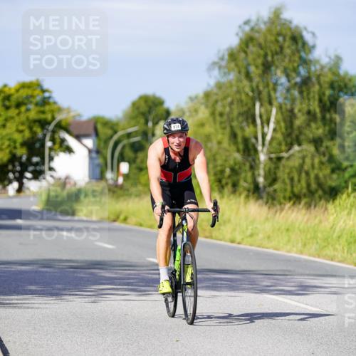 31.08.2025 - Elbe Triathlon Hamburg Michael Burmester http://msf.ph/oto/8679100 31.08.2025 10:37:29 Radfahren 974 meine-sportfotos.de