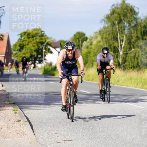 31.08.2025 - Elbe Triathlon Hamburg Michael Burmester http://msf.ph/oto/8679180 31.08.2025 10:37:53 Radfahren 749, 978, 1049, 1166 meine-sportfotos.de