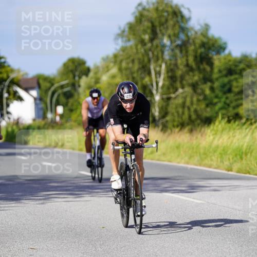 31.08.2025 - Elbe Triathlon Hamburg Michael Burmester http://msf.ph/oto/8679597 31.08.2025 10:39:21 Radfahren 1031, 1065, 1092, 1278 meine-sportfotos.de