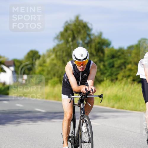 31.08.2025 - Elbe Triathlon Hamburg Michael Burmester http://msf.ph/oto/8679721 31.08.2025 10:39:44 Radfahren 762, 937, 961, 964, 1075, 1080, 1149 meine-sportfotos.de