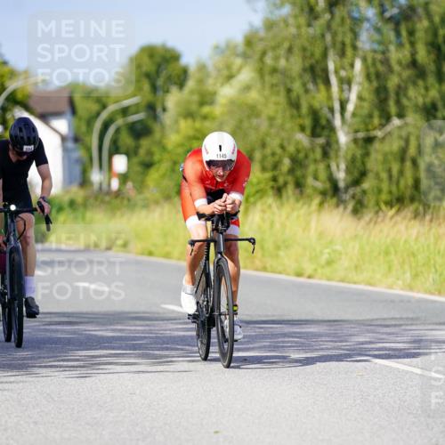 31.08.2025 - Elbe Triathlon Hamburg Michael Burmester http://msf.ph/oto/8679755 31.08.2025 10:39:53 Radfahren 962, 994, 1080, 1145 meine-sportfotos.de