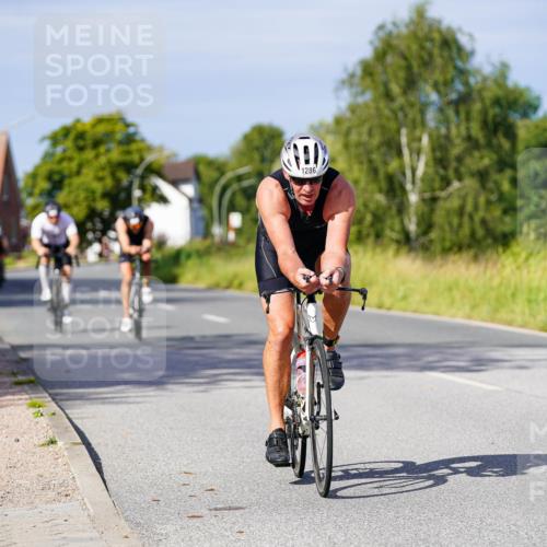31.08.2025 - Elbe Triathlon Hamburg Michael Burmester http://msf.ph/oto/8679814 31.08.2025 10:40:04 Radfahren 1095, 1158, 1286 meine-sportfotos.de
