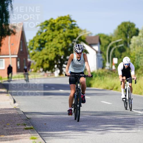 31.08.2025 - Elbe Triathlon Hamburg Michael Burmester http://msf.ph/oto/8679956 31.08.2025 10:40:56 Radfahren 792, 933, 975 meine-sportfotos.de