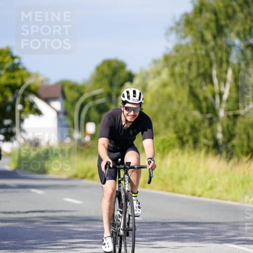 31.08.2025 - Elbe Triathlon Hamburg Michael Burmester http://msf.ph/oto/8680003 31.08.2025 10:41:18 Radfahren 914, 970, 1029, 1054, 1273, 1301 meine-sportfotos.de