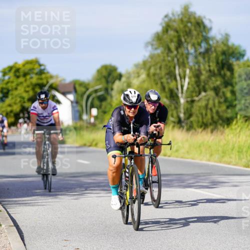 31.08.2025 - Elbe Triathlon Hamburg Michael Burmester http://msf.ph/oto/8680029 31.08.2025 10:41:23 Radfahren 914, 926, 970, 1054, 1273, 1301 meine-sportfotos.de