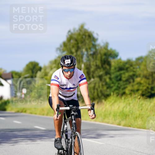 31.08.2025 - Elbe Triathlon Hamburg Michael Burmester http://msf.ph/oto/8680036 31.08.2025 10:41:25 Radfahren 914, 926, 970, 1054, 1148, 1273 meine-sportfotos.de