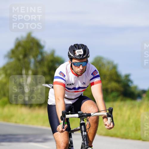 31.08.2025 - Elbe Triathlon Hamburg Michael Burmester http://msf.ph/oto/8680042 31.08.2025 10:41:25 Radfahren 914, 926, 970, 1054, 1148, 1273 meine-sportfotos.de