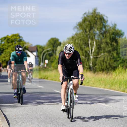 31.08.2025 - Elbe Triathlon Hamburg Michael Burmester http://msf.ph/oto/8680083 31.08.2025 10:41:39 Radfahren 594, 847, 955, 1003, 1022, 1161, 1279 meine-sportfotos.de