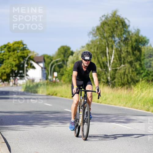 31.08.2025 - Elbe Triathlon Hamburg Michael Burmester http://msf.ph/oto/8680143 31.08.2025 10:42:00 Radfahren 935, 943, 987, 1312 meine-sportfotos.de