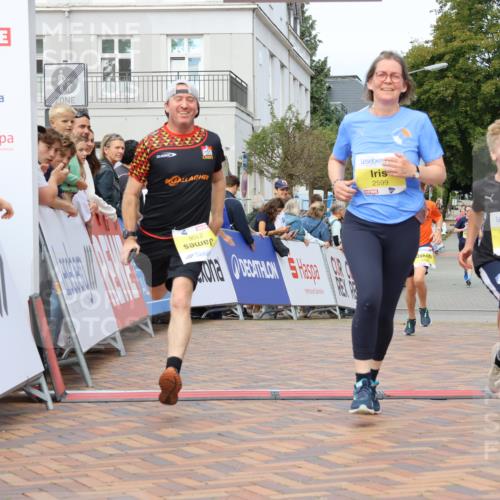 31.08.2025 - 21. Blankeneser Heldenlauf Strokosch-Dieckow http://msf.ph/oto/8680348 31.08.2025 10:30:37 Ziel 2560, 2106, 2599, 2102 meine-sportfotos.de