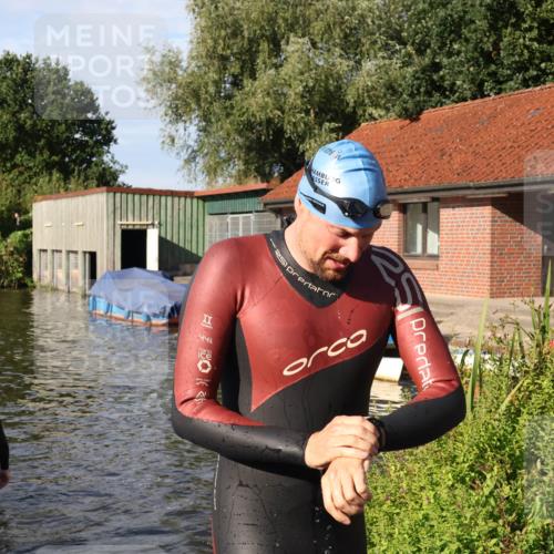 31.08.2025 - Elbe Triathlon Hamburg Luisa Fischer http://msf.ph/oto/8680814 31.08.2025 09:25:24 Schwimmen 634, 662, 735 meine-sportfotos.de