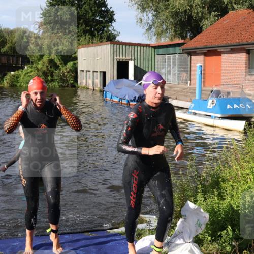 31.08.2025 - Elbe Triathlon Hamburg Luisa Fischer http://msf.ph/oto/8681083 31.08.2025 09:28:57 Schwimmen 830, 840, 848, 900 meine-sportfotos.de