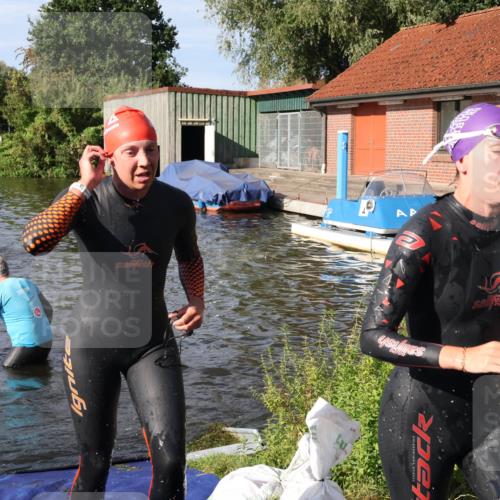 31.08.2025 - Elbe Triathlon Hamburg Luisa Fischer http://msf.ph/oto/8681086 31.08.2025 09:28:58 Schwimmen 830, 840, 848, 900 meine-sportfotos.de