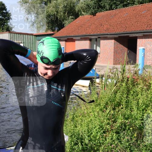 31.08.2025 - Elbe Triathlon Hamburg Luisa Fischer http://msf.ph/oto/8681162 31.08.2025 09:29:45 Schwimmen 853 meine-sportfotos.de