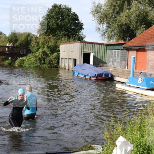 31.08.2025 - Elbe Triathlon Hamburg Luisa Fischer http://msf.ph/oto/8681778 31.08.2025 09:35:06 Schwimmen 790, 863 meine-sportfotos.de
