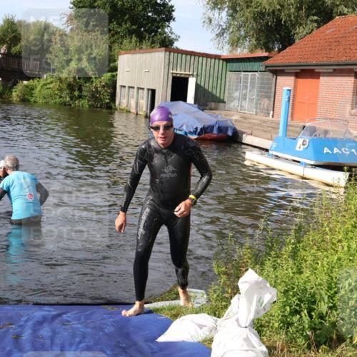 31.08.2025 - Elbe Triathlon Hamburg Luisa Fischer http://msf.ph/oto/8681820 31.08.2025 09:35:18 Schwimmen 762, 781, 914 meine-sportfotos.de