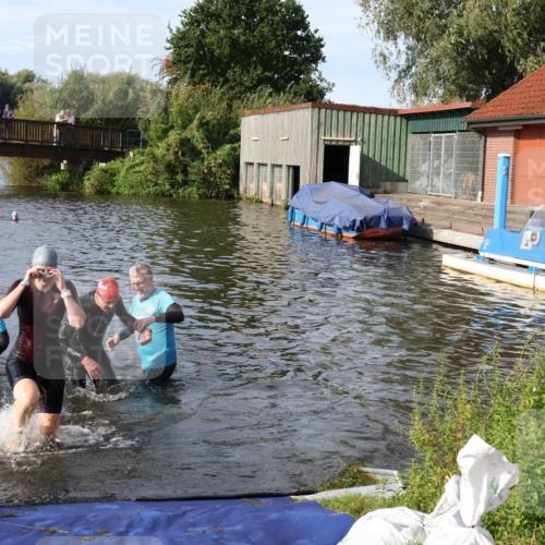 31.08.2025 - Elbe Triathlon Hamburg Luisa Fischer http://msf.ph/oto/8681911 31.08.2025 09:36:34 Schwimmen 765, 807, 822, 926 meine-sportfotos.de