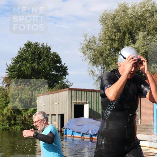 31.08.2025 - Elbe Triathlon Hamburg Luisa Fischer http://msf.ph/oto/8682352 31.08.2025 09:44:21 Schwimmen 923 meine-sportfotos.de