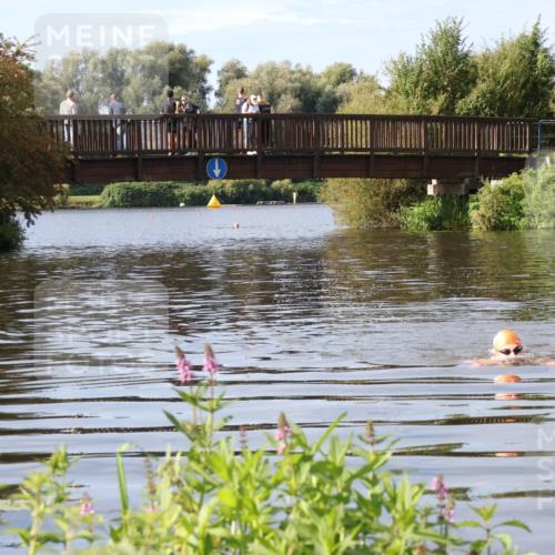 31.08.2025 - Elbe Triathlon Hamburg Luisa Fischer http://msf.ph/oto/8682356 31.08.2025 09:46:50 Schwimmen  meine-sportfotos.de