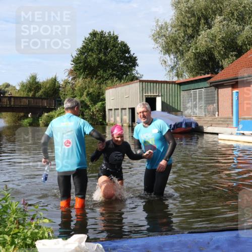 31.08.2025 - Elbe Triathlon Hamburg Luisa Fischer http://msf.ph/oto/8682396 31.08.2025 09:48:42 Schwimmen 782 meine-sportfotos.de