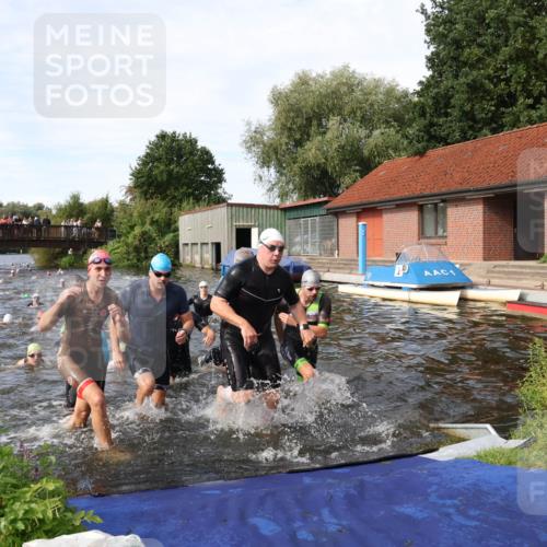 31.08.2025 - Elbe Triathlon Hamburg Luisa Fischer http://msf.ph/oto/8682535 31.08.2025 10:10:48 Schwimmen 947, 950, 960, 965, 968, 971, 998, 1005, 1009, 1024, 1033, 1037, 1042, 1070, 1077, 1078, 1081, 1106 meine-sportfotos.de