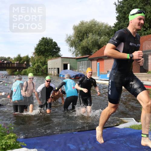 31.08.2025 - Elbe Triathlon Hamburg Luisa Fischer http://msf.ph/oto/8682553 31.08.2025 10:10:51 Schwimmen 947, 950, 960, 961, 968, 971, 974, 998, 1005, 1009, 1024, 1033, 1037, 1042, 1070, 1077, 1081, 1106 meine-sportfotos.de