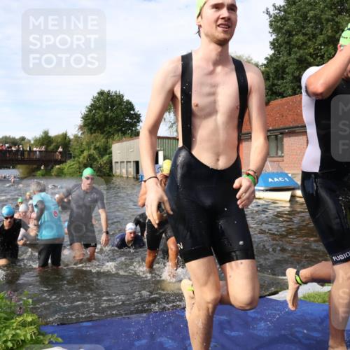 31.08.2025 - Elbe Triathlon Hamburg Luisa Fischer http://msf.ph/oto/8682567 31.08.2025 10:10:54 Schwimmen 947, 950, 961, 971, 974, 984, 998, 1005, 1009, 1024, 1033, 1037, 1042, 1051, 1070, 1077, 1081, 1106 meine-sportfotos.de