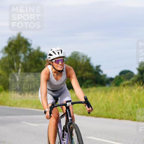31.08.2025 - Elbe Triathlon Hamburg Michael Burmester http://msf.ph/oto/8683459 31.08.2025 11:10:59 Radfahren 1380 meine-sportfotos.de