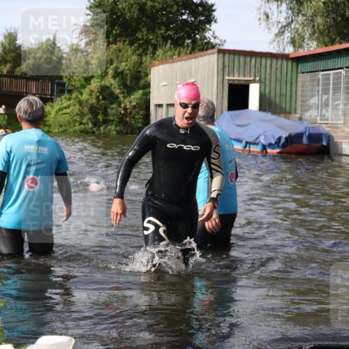 31.08.2025 - Elbe Triathlon Hamburg Luisa Fischer http://msf.ph/oto/8683586 31.08.2025 10:18:57 Schwimmen 1191, 1196 meine-sportfotos.de