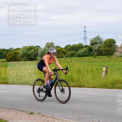 31.08.2025 - Elbe Triathlon Hamburg Michael Burmester http://msf.ph/oto/8684391 31.08.2025 11:20:19 Radfahren 1536, 1571, 1586 meine-sportfotos.de