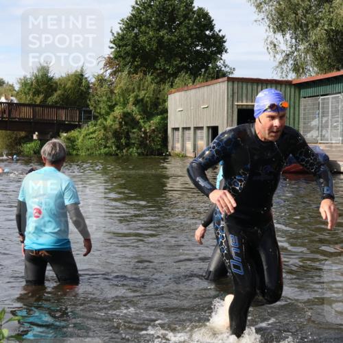 31.08.2025 - Elbe Triathlon Hamburg Luisa Fischer http://msf.ph/oto/8684430 31.08.2025 10:28:02 Schwimmen 1287 meine-sportfotos.de