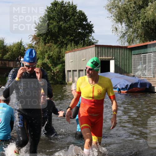 31.08.2025 - Elbe Triathlon Hamburg Luisa Fischer http://msf.ph/oto/8684774 31.08.2025 10:31:14 Schwimmen 1250, 1257, 1279, 1293, 1307, 1501 meine-sportfotos.de