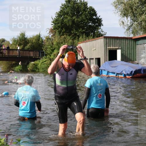31.08.2025 - Elbe Triathlon Hamburg Luisa Fischer http://msf.ph/oto/8684824 31.08.2025 10:31:31 Schwimmen 1344 meine-sportfotos.de